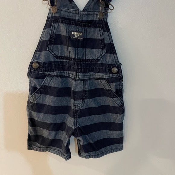 OshKosh B'gosh Kids Navy Striped Overalls denim shorts size 3T - Picture 1 of 6